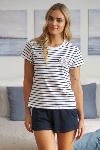 Women's pajamas with shorts in a nautical style