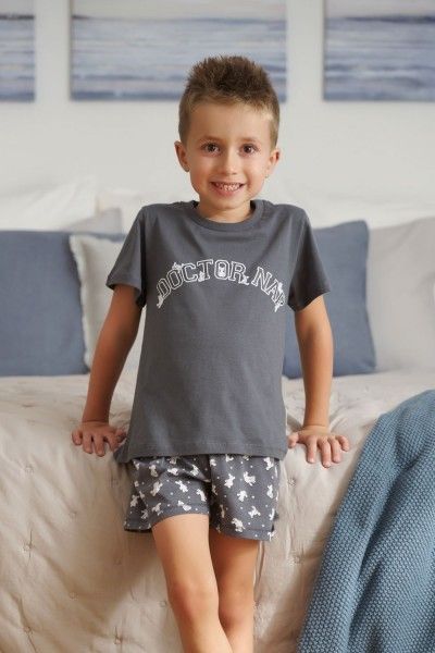 Kinderpyjama mit shorts
