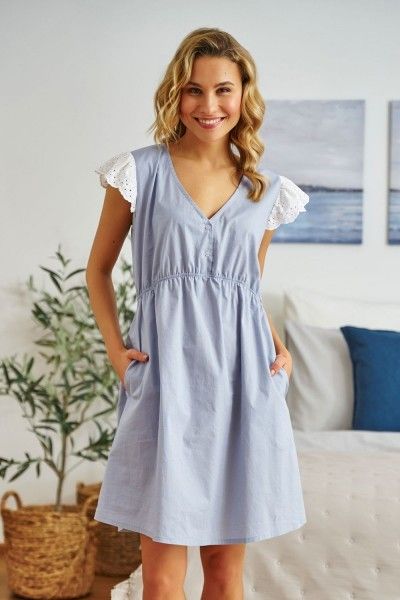 SECOND GRADE WITH DEFECT Nightshirt with decorative lace